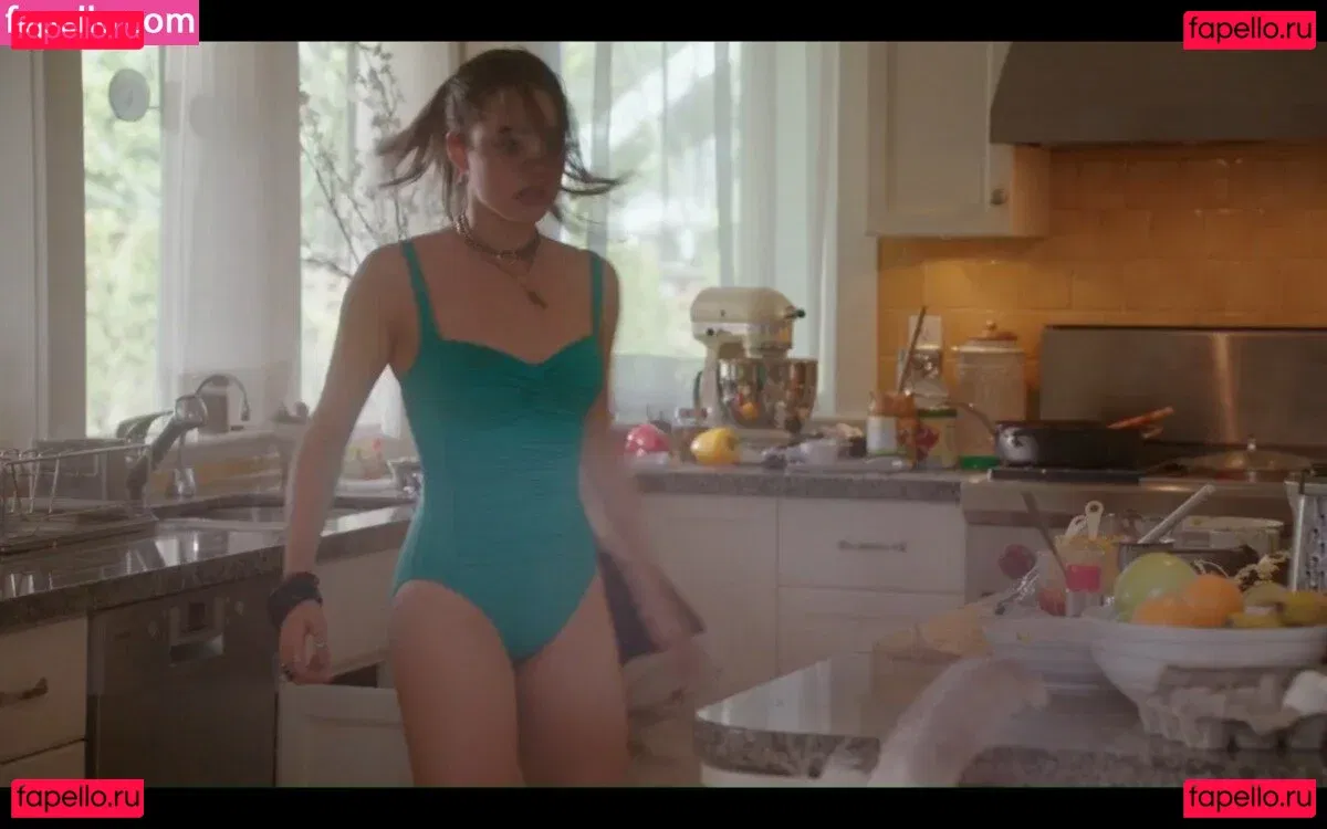 Sofia Carson Onlyfans Photo Gallery 