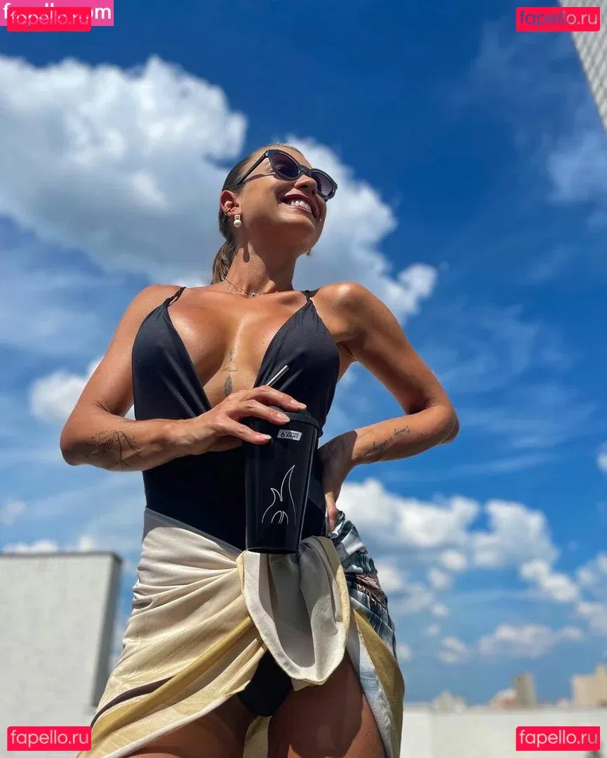 Paola Carrijo Onlyfans Photo Gallery 