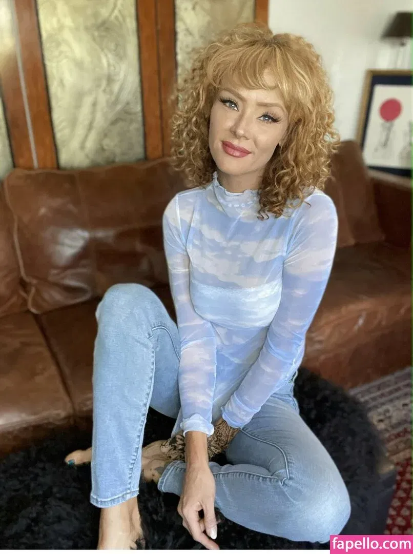 Audrey Hollander Onlyfans Photo Gallery 