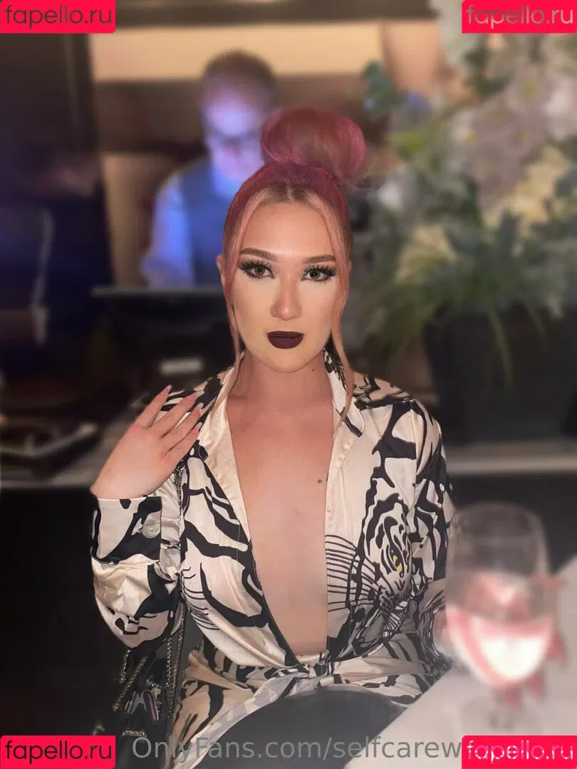 selfcarewithchloe Onlyfans Photo Gallery 