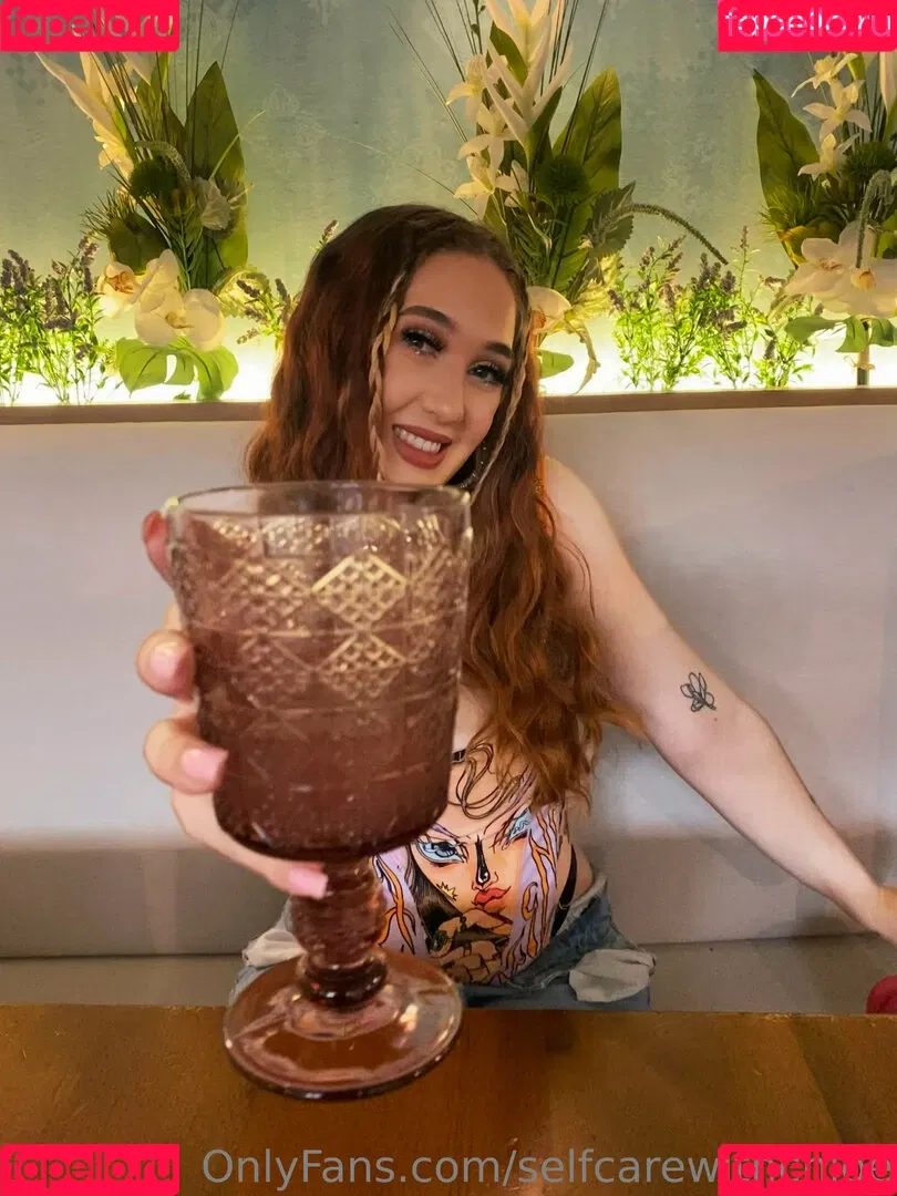 selfcarewithchloe Onlyfans Photo Gallery 