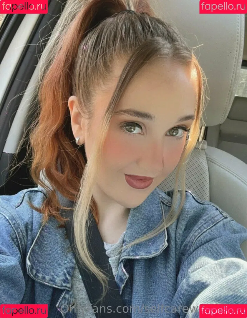 selfcarewithchloe Onlyfans Photo Gallery 