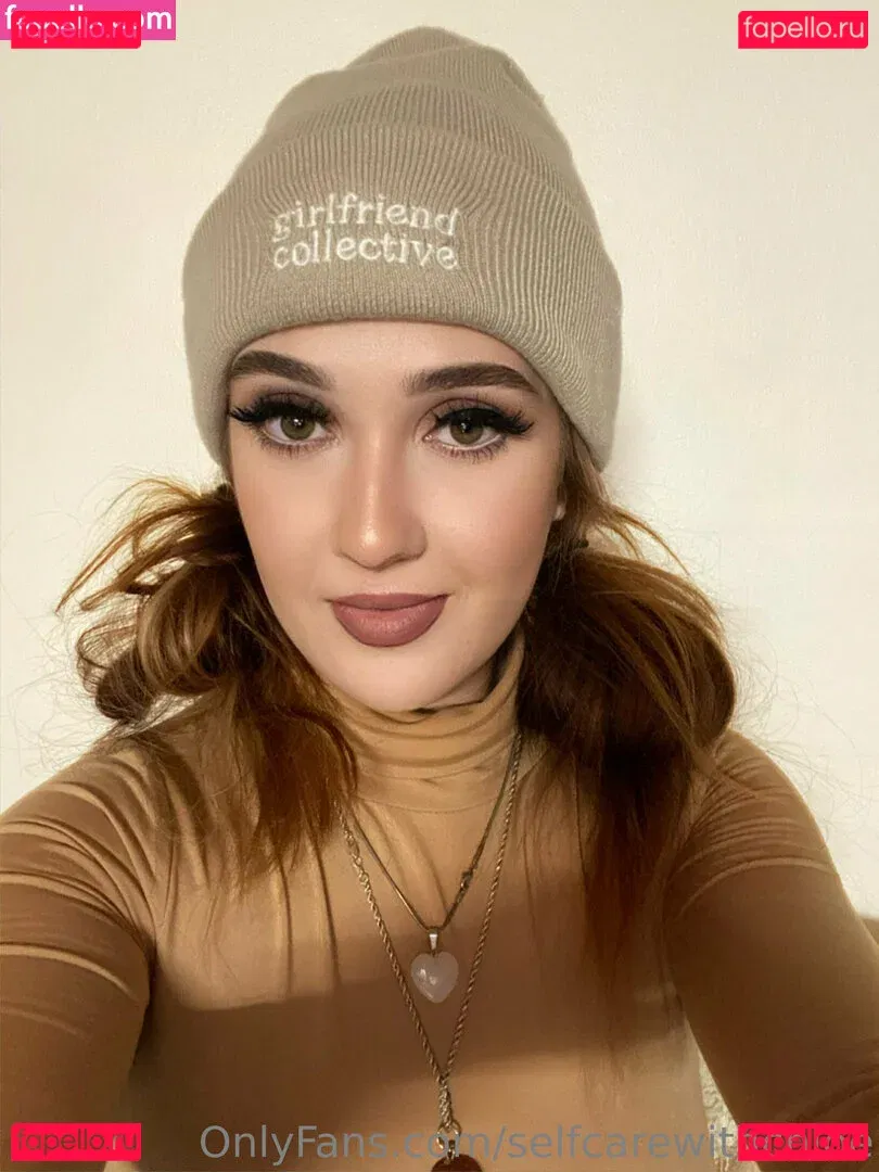 selfcarewithchloe Onlyfans Photo Gallery 