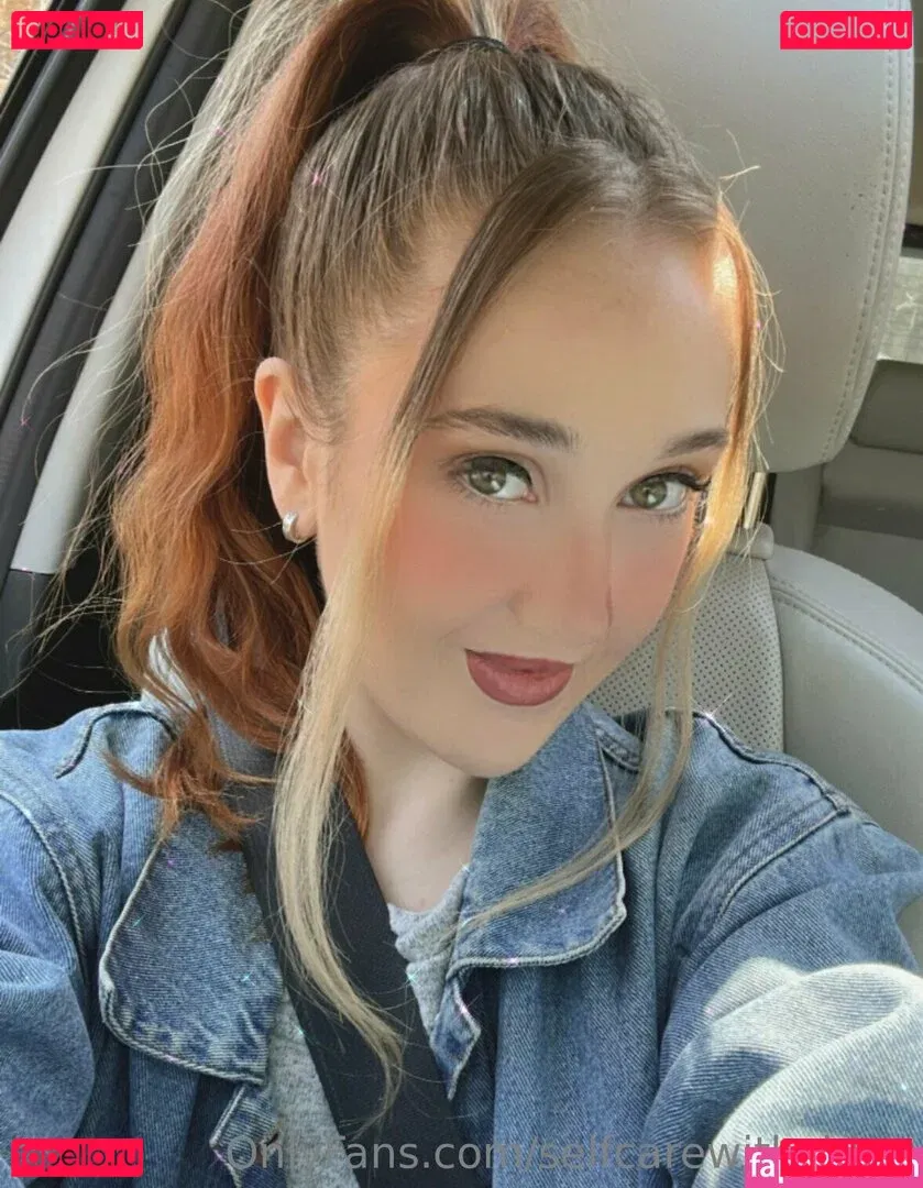 selfcarewithchloe Onlyfans Photo Gallery 