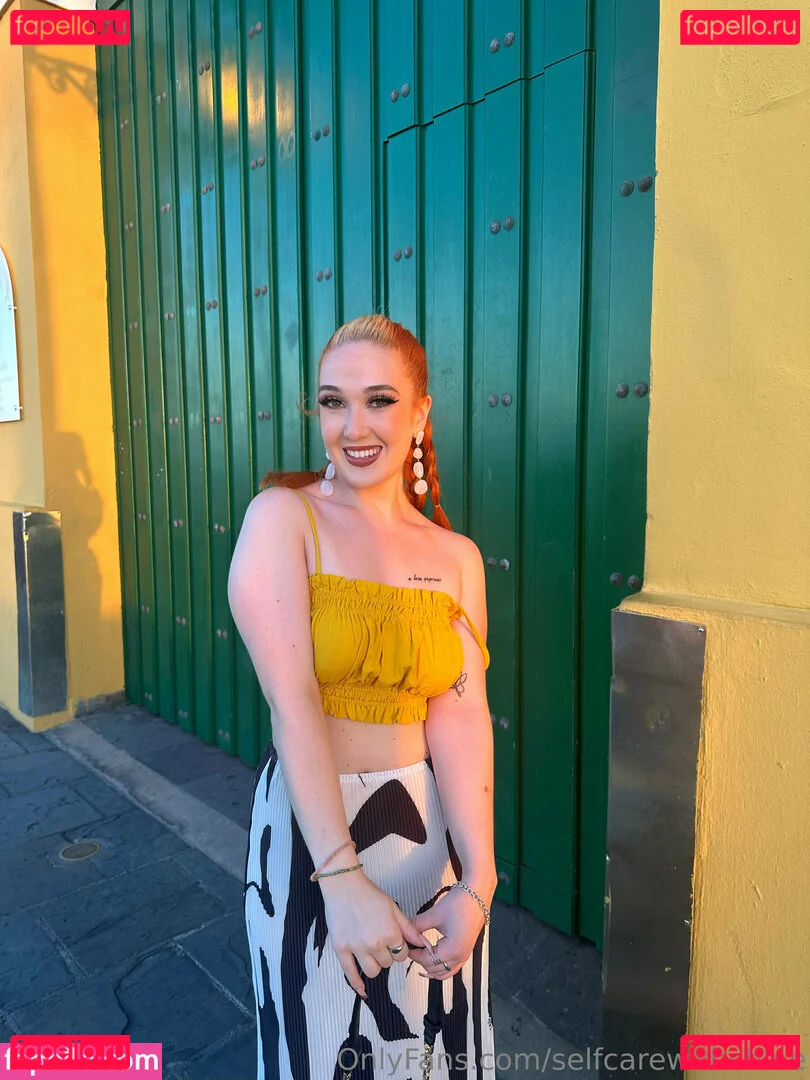 selfcarewithchloe Onlyfans Photo Gallery 