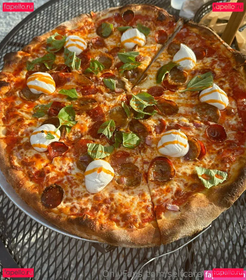 selfcarewithchloe Onlyfans Photo Gallery 