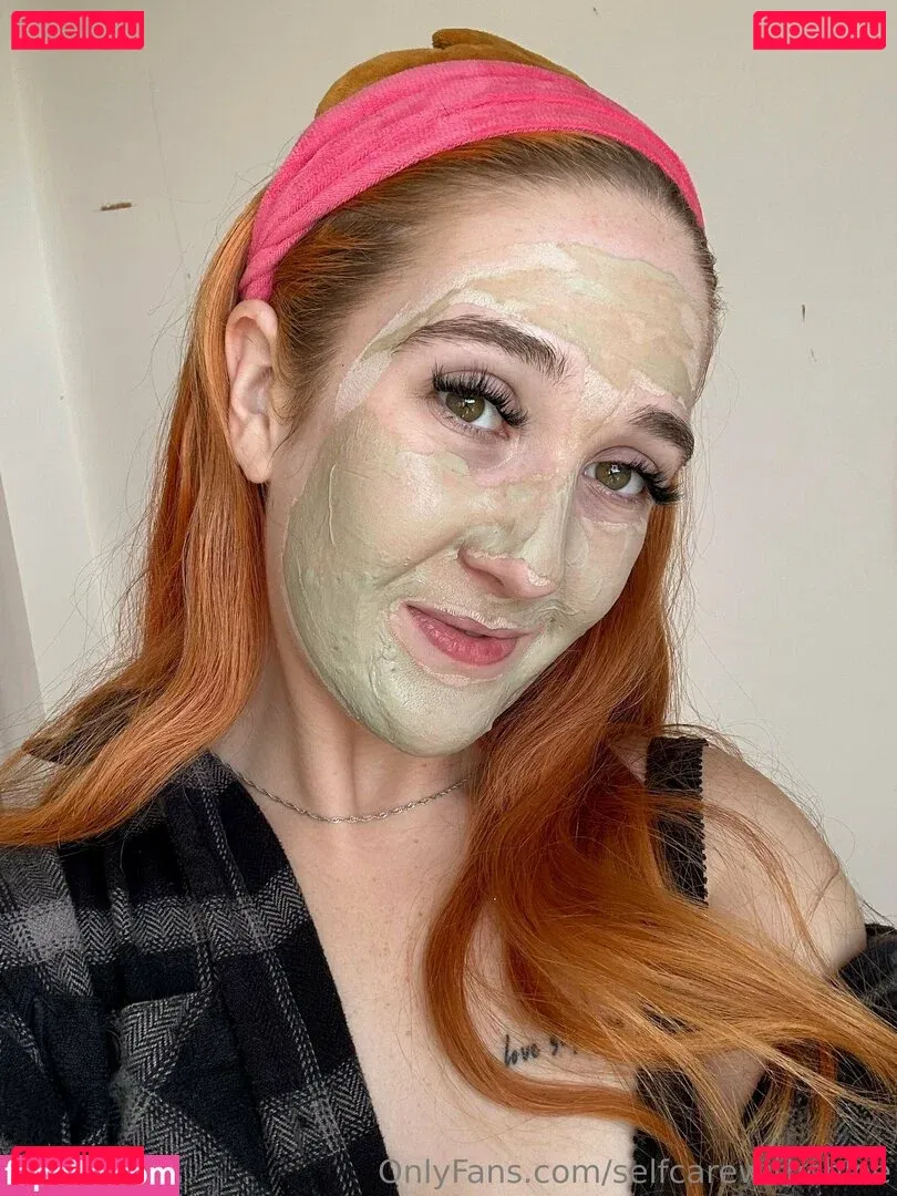 selfcarewithchloe Onlyfans Photo Gallery 