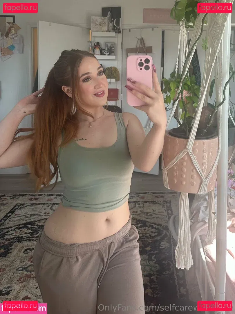 selfcarewithchloe Onlyfans Photo Gallery 