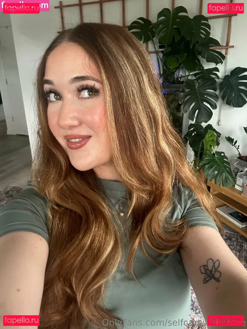 selfcarewithchloe Onlyfans Photo Gallery 