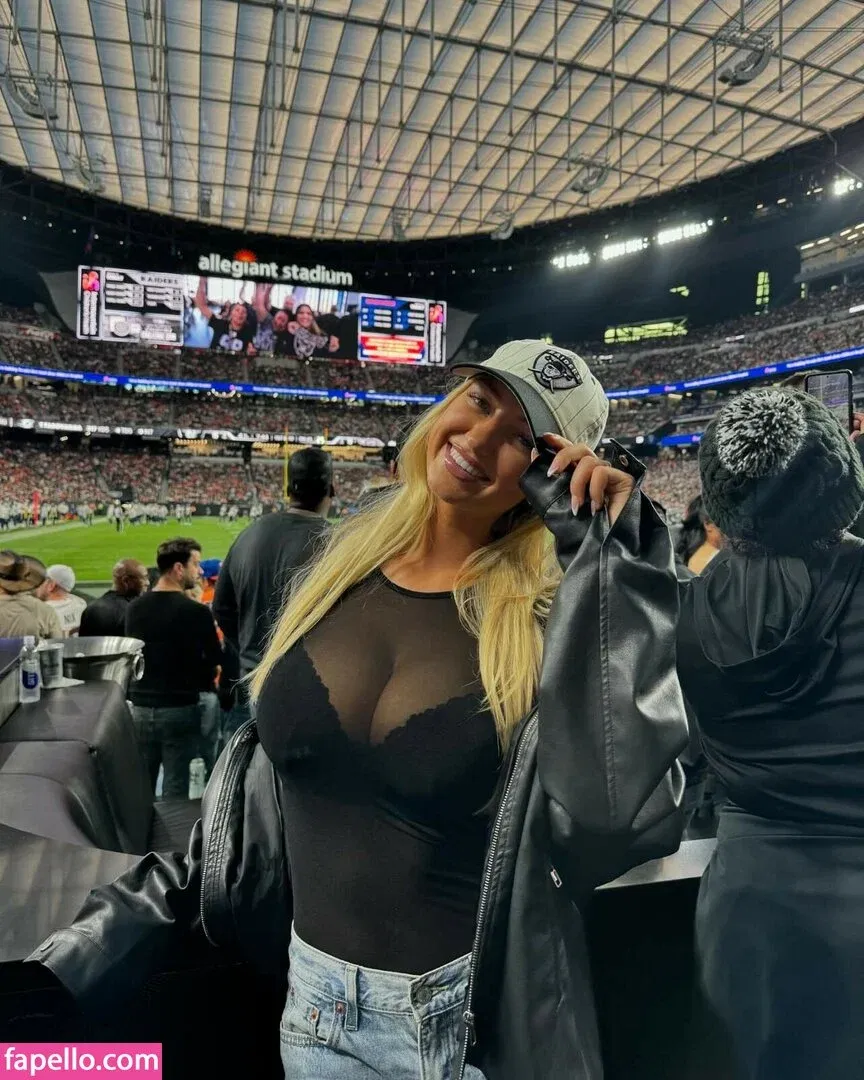 iamsydneythomas Onlyfans Photo Gallery 