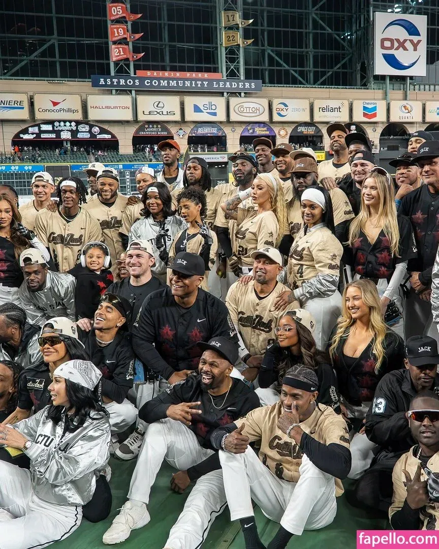 iamsydneythomas Onlyfans Photo Gallery 