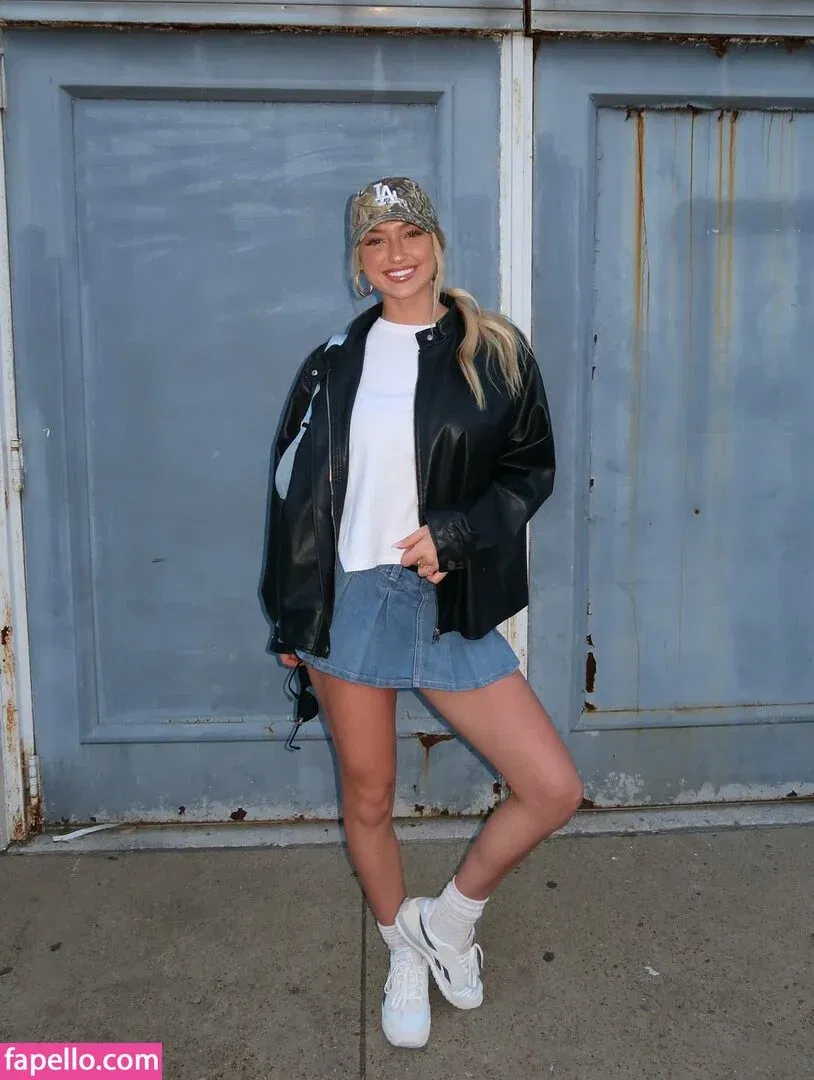 iamsydneythomas Onlyfans Photo Gallery 