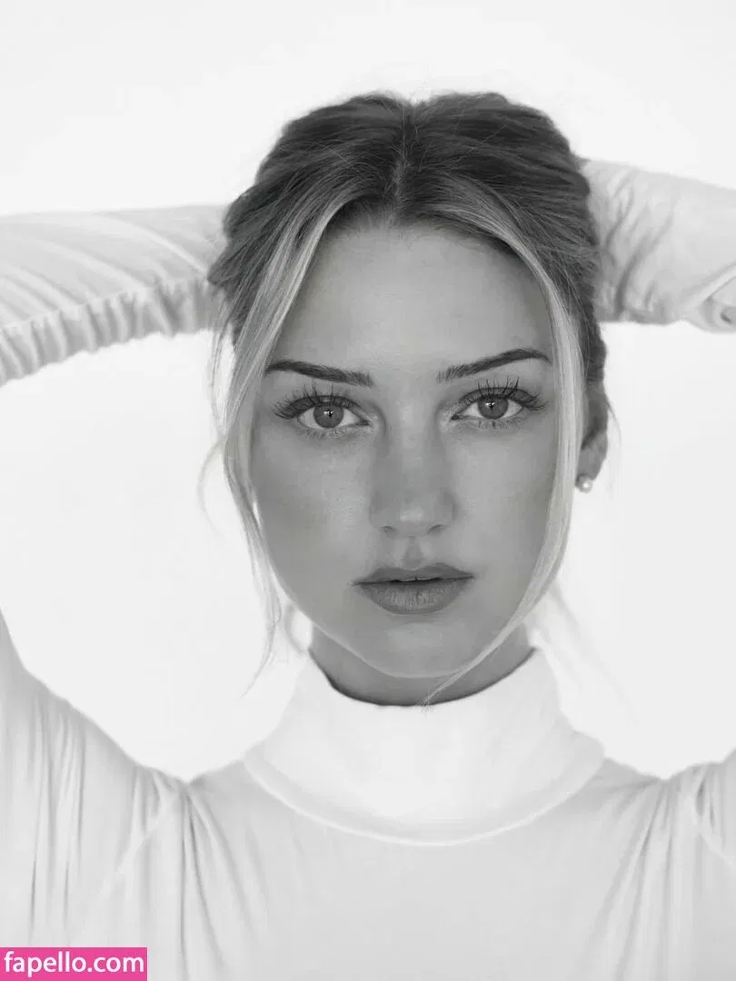 iamsydneythomas Onlyfans Photo Gallery 