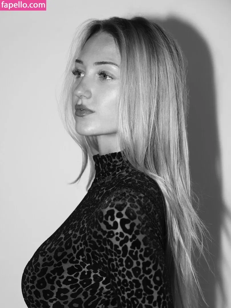 iamsydneythomas Onlyfans Photo Gallery 