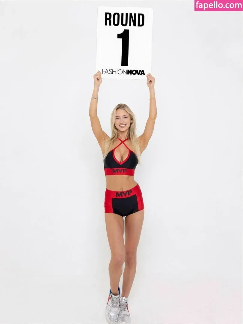 iamsydneythomas Onlyfans Photo Gallery 