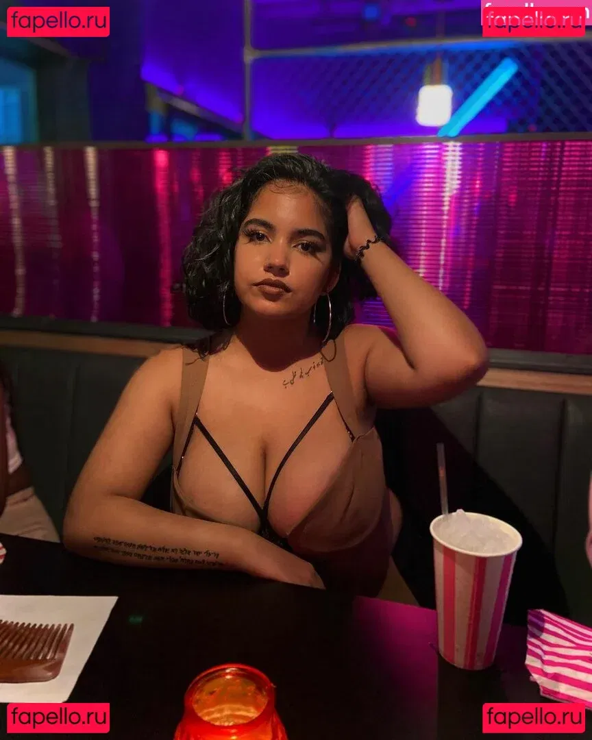 Boa Hancock Onlyfans Photo Gallery 