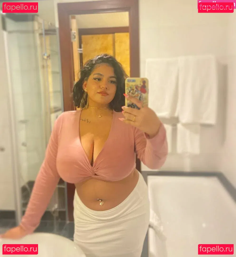 Boa Hancock Onlyfans Photo Gallery 