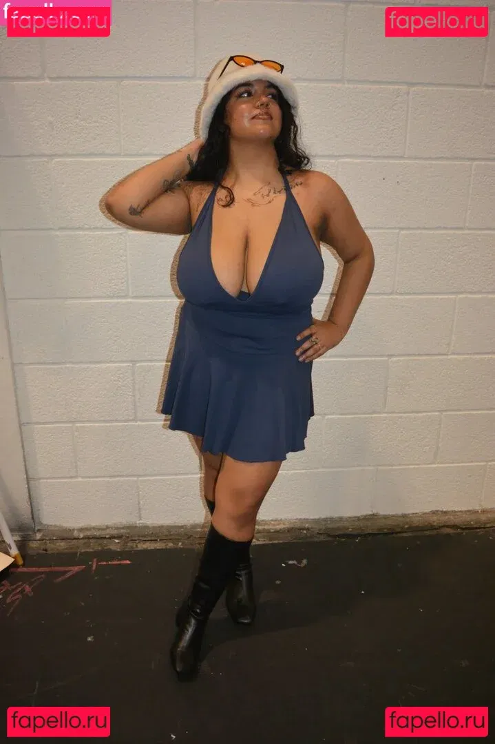 Boa Hancock Onlyfans Photo Gallery 