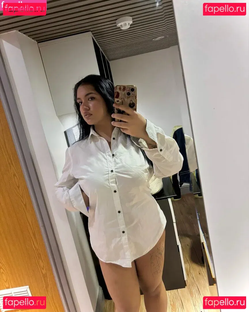 Boa Hancock Onlyfans Photo Gallery 