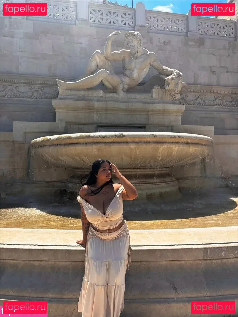 Boa Hancock Onlyfans Photo Gallery 