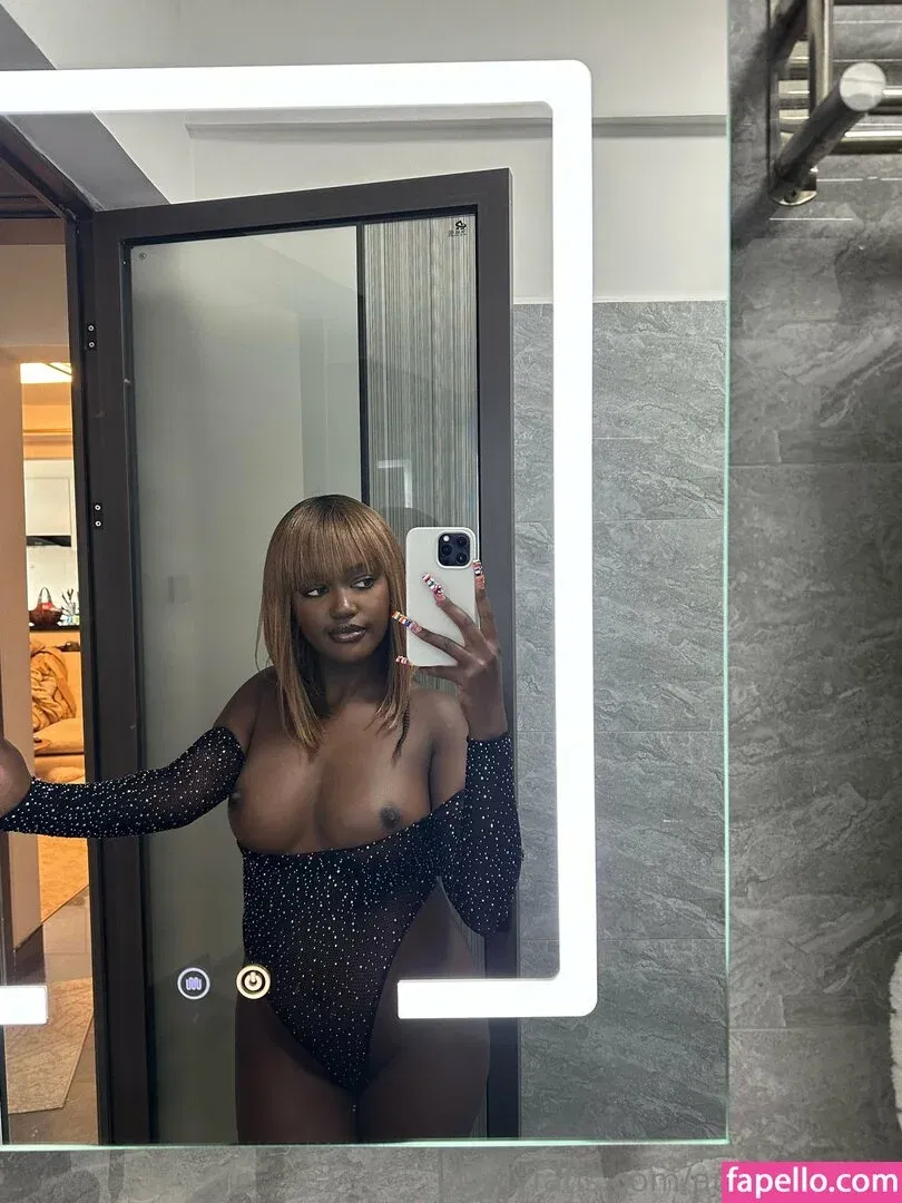 aurora_staar Onlyfans Photo Gallery 