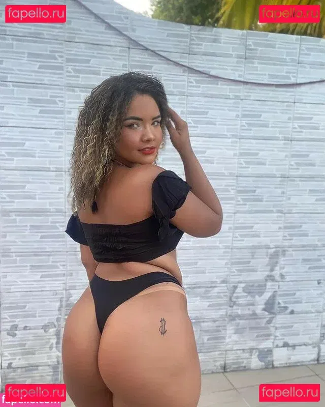 Brenda Kely Onlyfans Photo Gallery 