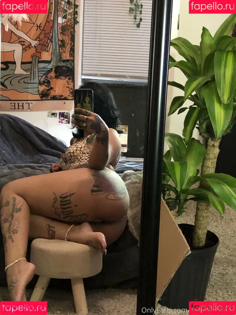 tsunamimami Onlyfans Photo Gallery 