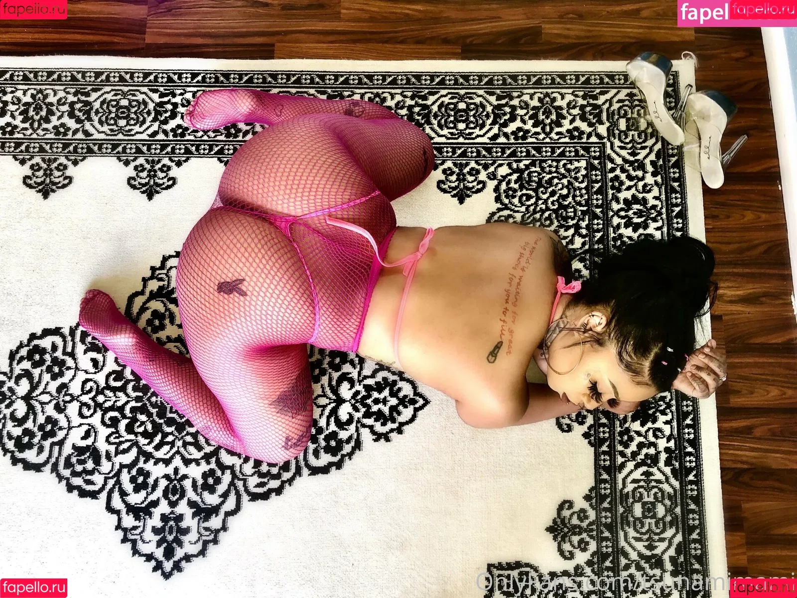 tsunamimami Onlyfans Photo Gallery 
