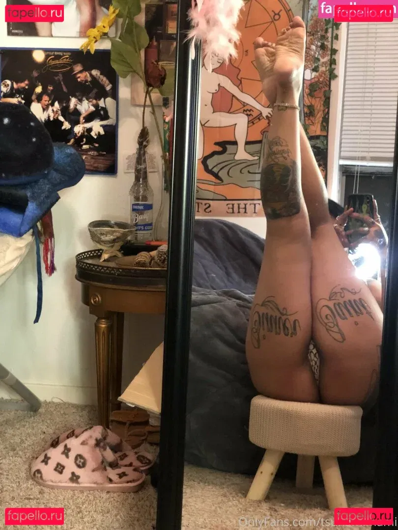 tsunamimami Onlyfans Photo Gallery 