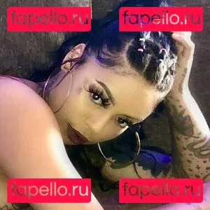 tsunamimami Onlyfans Photo Gallery 