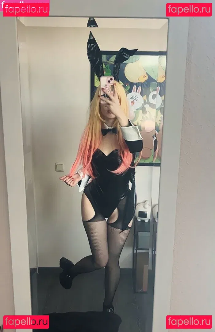 OMGPopx Onlyfans Photo Gallery 