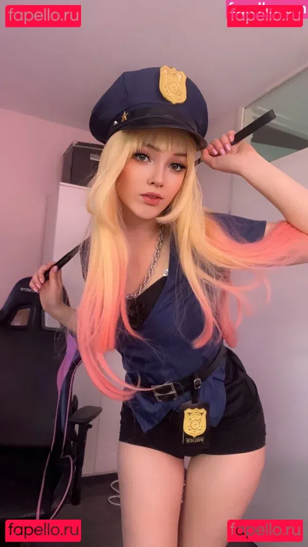 OMGPopx Onlyfans Photo Gallery 