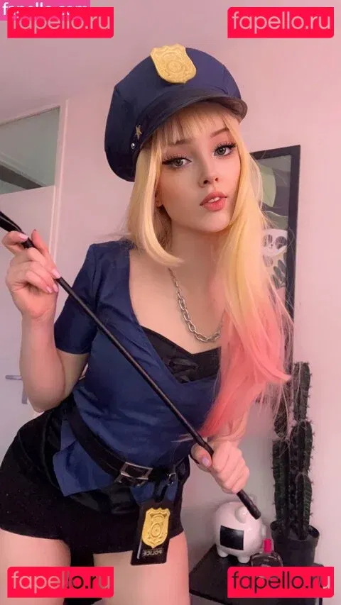 OMGPopx Onlyfans Photo Gallery 