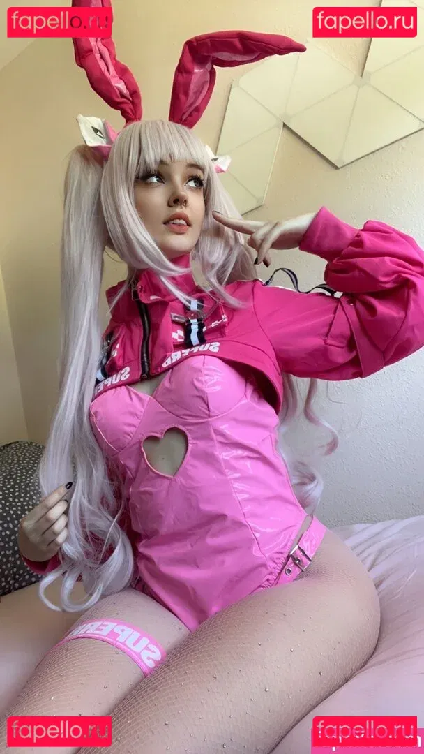 OMGPopx Onlyfans Photo Gallery 