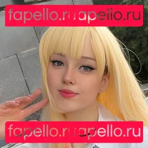 OMGPopx Onlyfans Photo Gallery 