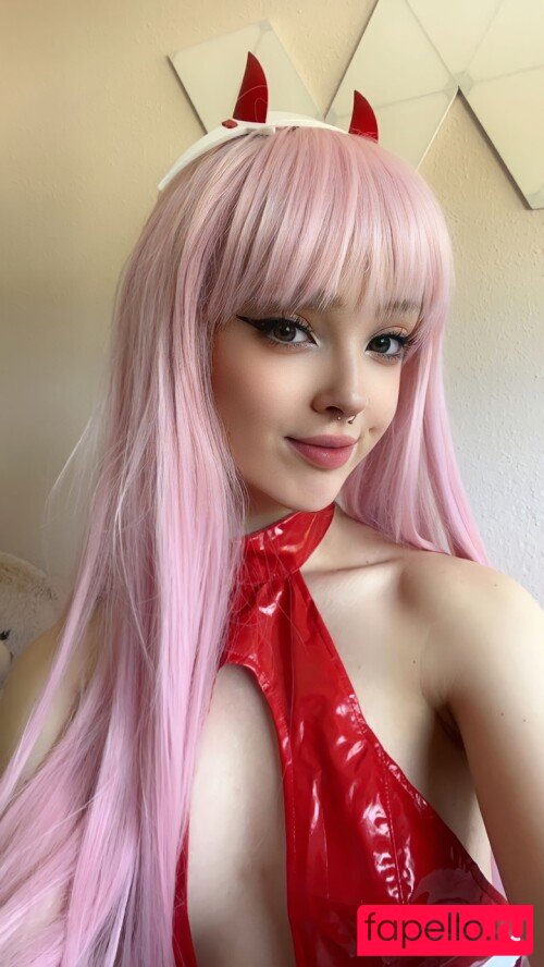 OMGPopx Onlyfans Photo Gallery 