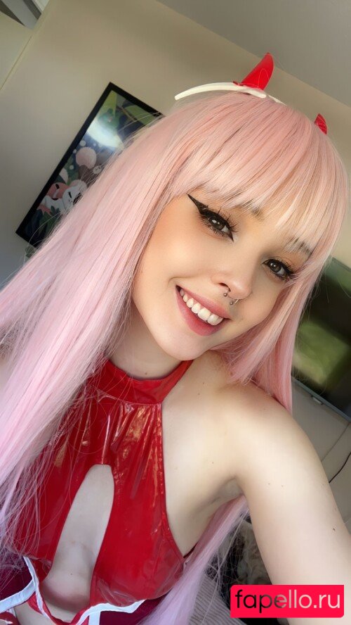 OMGPopx Onlyfans Photo Gallery 