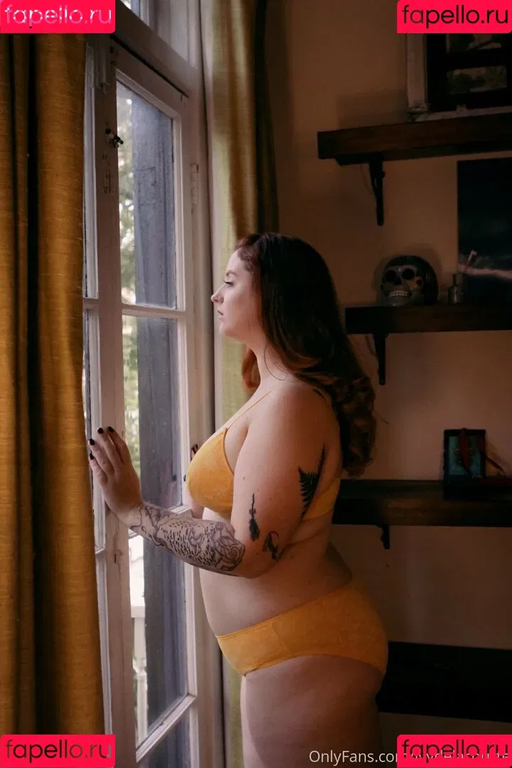 ivydelacourte Onlyfans Photo Gallery 