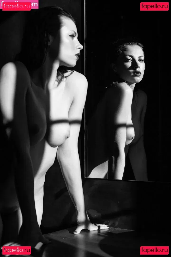 Sophie Natalchuk Onlyfans Photo Gallery 