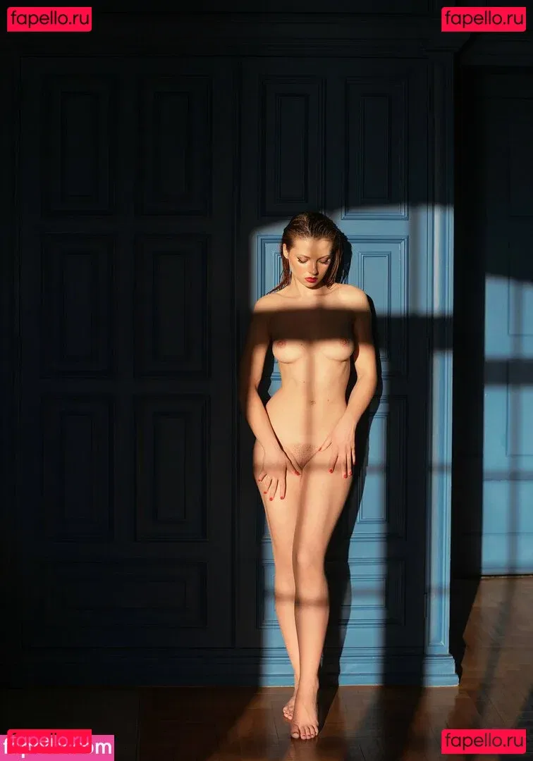 Sophie Natalchuk Onlyfans Photo Gallery 