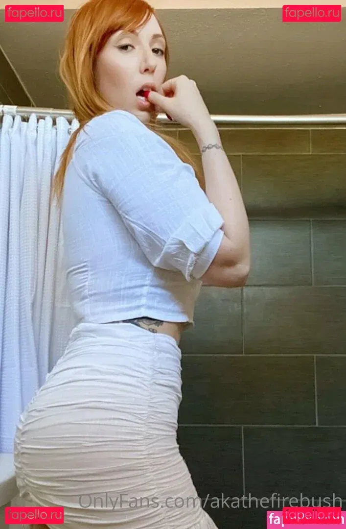akathefirebush Onlyfans Photo Gallery 