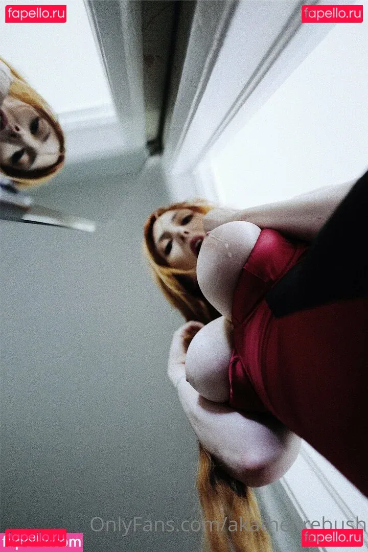 akathefirebush Onlyfans Photo Gallery 