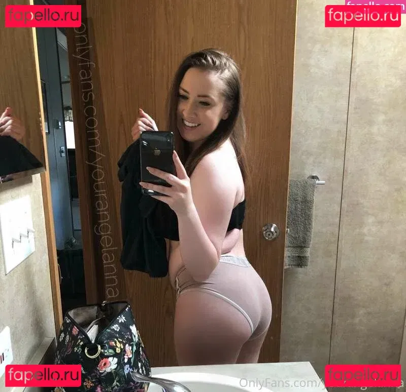 yourangelanna Onlyfans Photo Gallery 