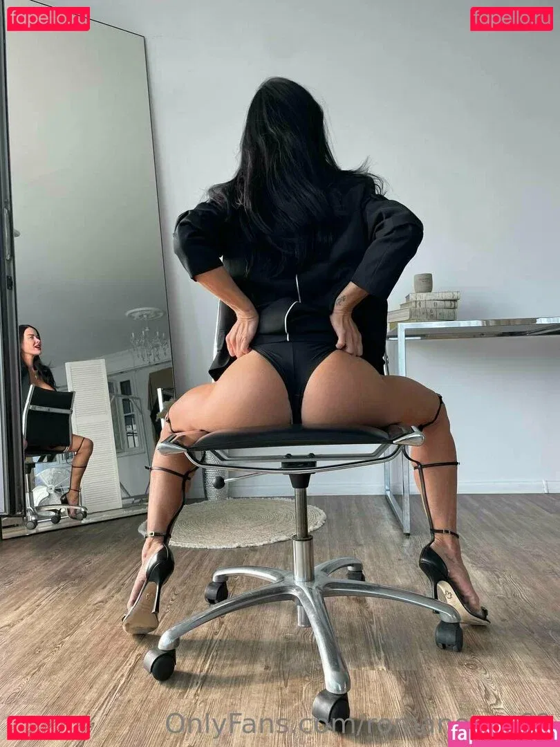 anita_lady Onlyfans Photo Gallery 