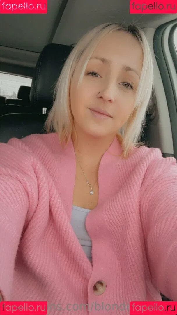 blondebabex2 Onlyfans Photo Gallery 