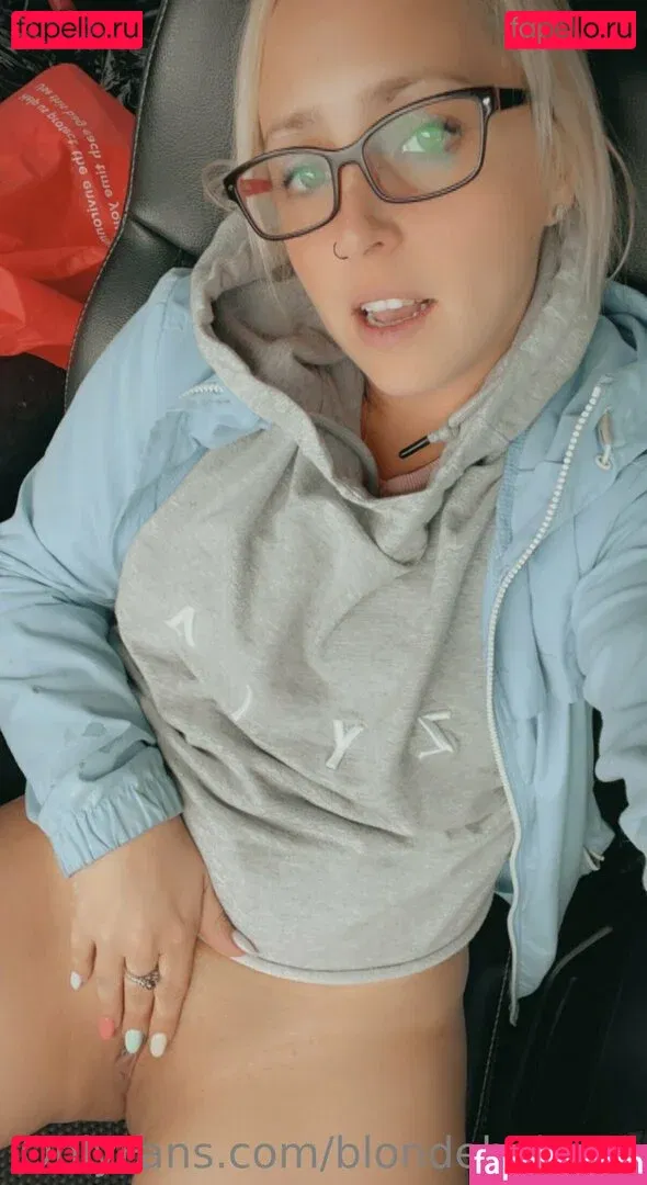 blondebabex2 Onlyfans Photo Gallery 