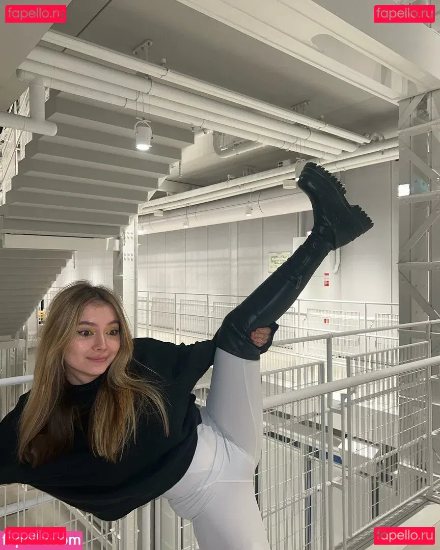 Alyona Bobrova Onlyfans Photo Gallery 