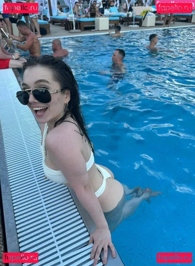 Alyona Bobrova Onlyfans Photo Gallery 