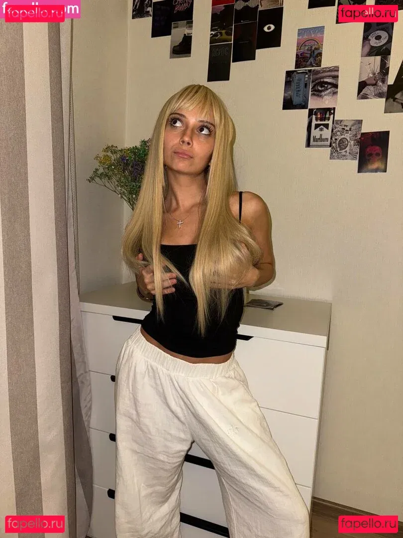 Alyona Bobrova Onlyfans Photo Gallery 