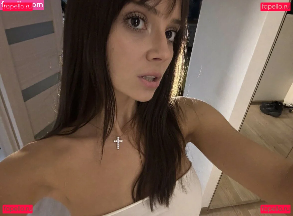 Alyona Bobrova Onlyfans Photo Gallery 